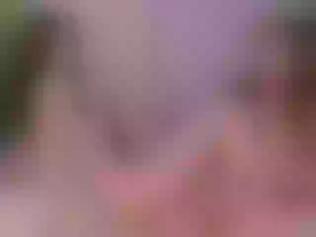 Live sex webcam photo for AutumnGirls #269961174