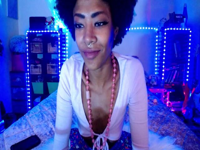 Live sex webcam photo for XMochaPuffX #269864328