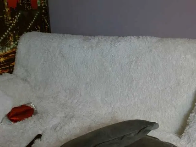 Live sex webcam photo for SexyLionesse #270033876