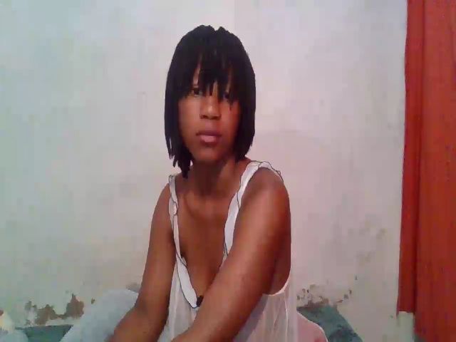 Live sex webcam photo for Blqdiamond #269864250