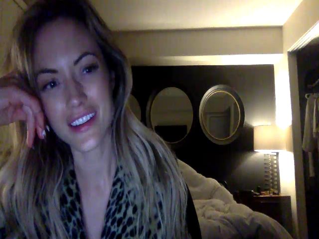 Live sex webcam photo for Fire_Sign1 #269953497