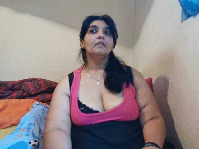 Live sex webcam photo for julija38 #270165266