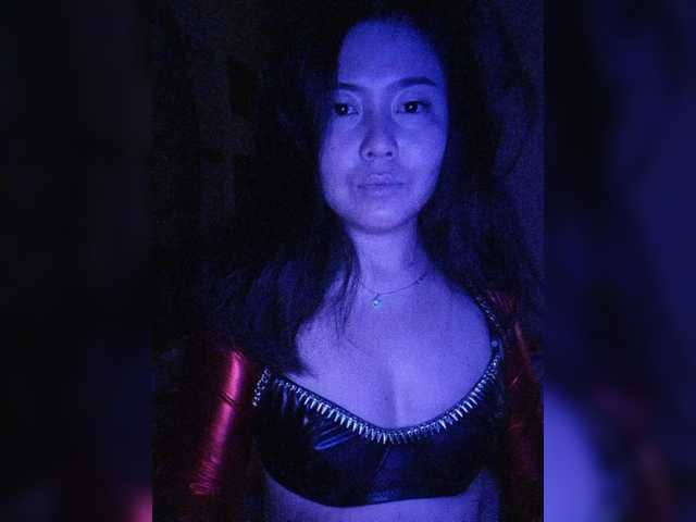 Live sex webcam photo for dasha922 #270105253