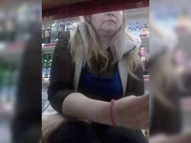 Live sex webcam photo for -Raven40- #270214509