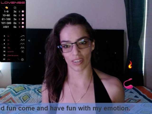 Live sex webcam photo for Dominitrix666 #270106299