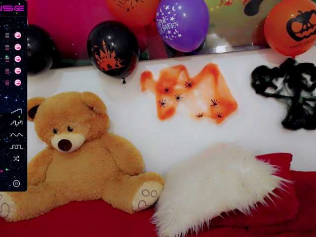 Live sex webcam photo for ANGELROOSE #270165690