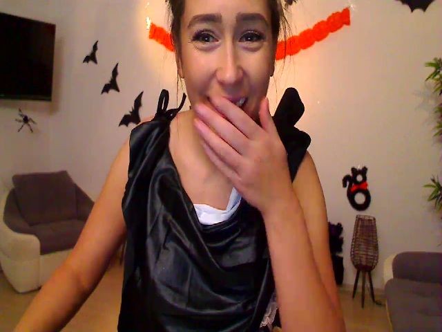 Live sex webcam photo for PoppyNaked #270157787