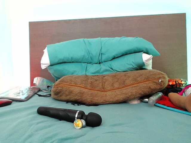 Live sex webcam photo for anyifoxy #270105240