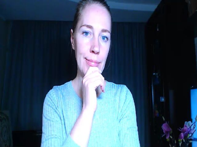 Live sex webcam photo for Oly_nice_ #270290616