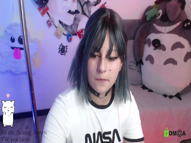 Live sex webcam photo for lexa_peach #270114049