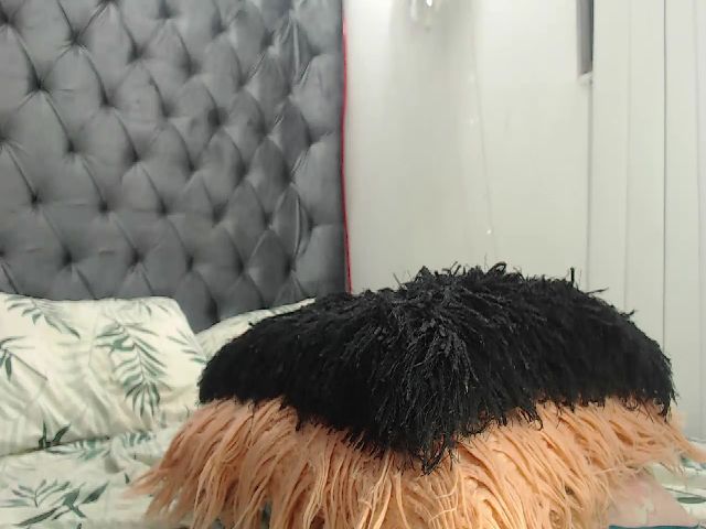 Live sex webcam photo for carolaynn #270322953