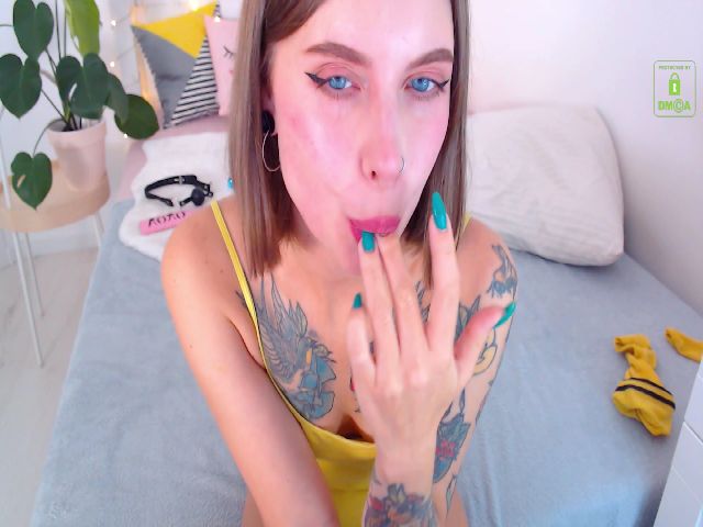 Live sex webcam photo for Sonyalime #270185228