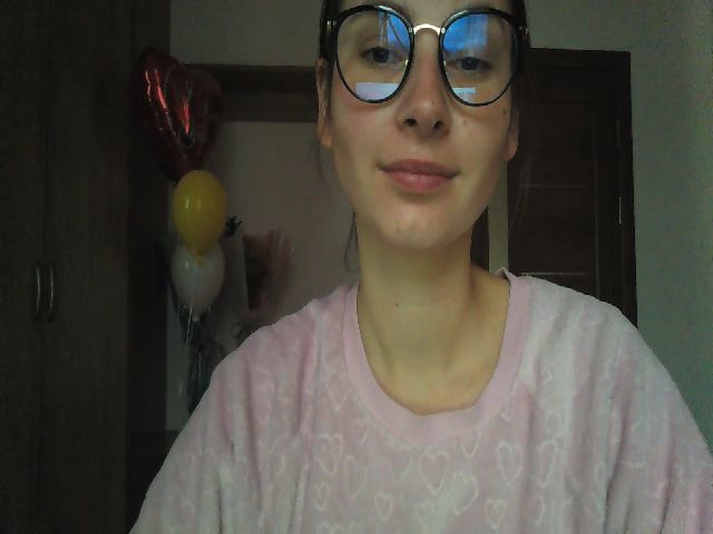 Live sex webcam photo for MisssSun #270157833