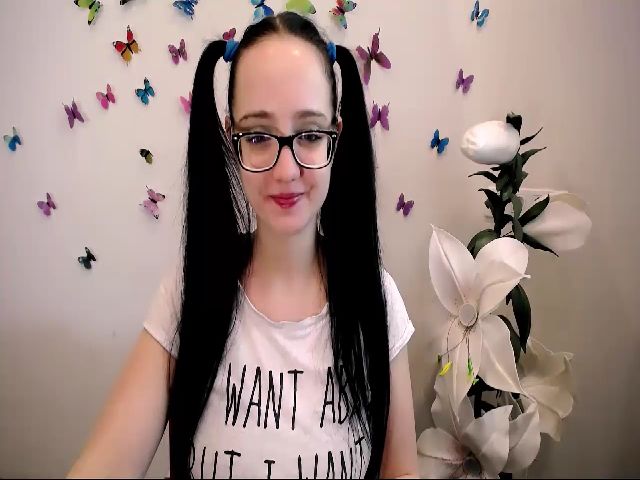 Live sex webcam photo for RebekaJo #270173418