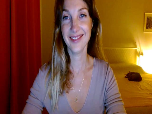Live sex webcam photo for HappyAlise #270306353