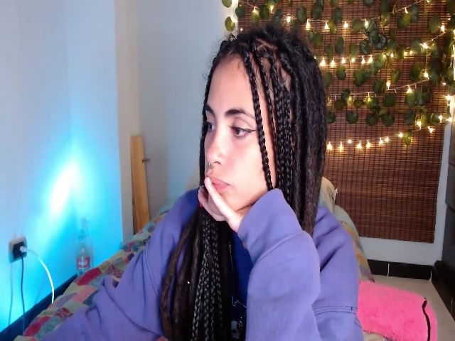 Live sex webcam photo for Luna__sparkly #270117399