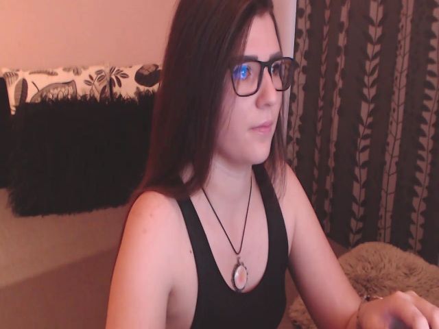 Live sex webcam photo for BrittneyEmm #270207550