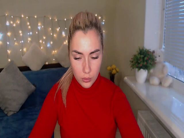 Live sex webcam photo for TrishKlein #270179541