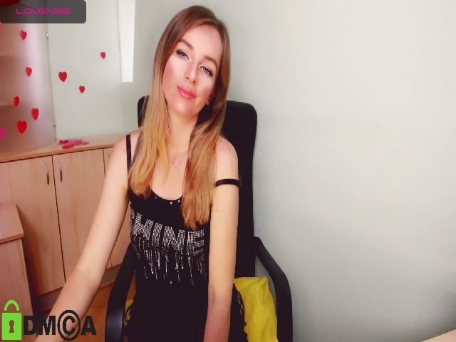 Live sex webcam photo for VitaCraft_ #270185414