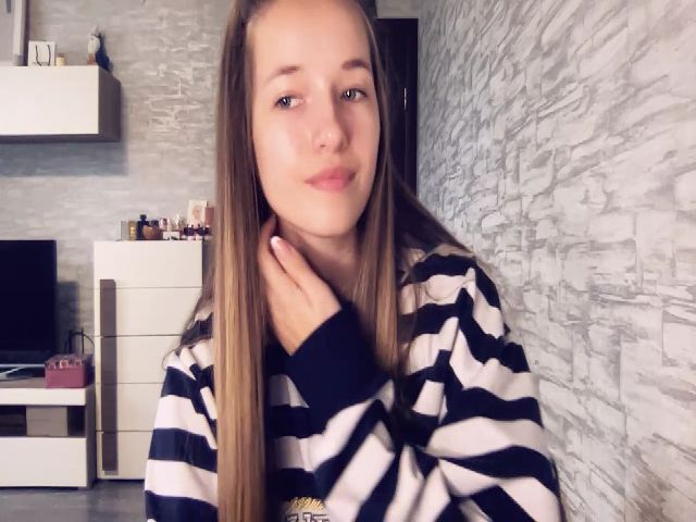 Live sex webcam photo for YourSonya_ #270195793