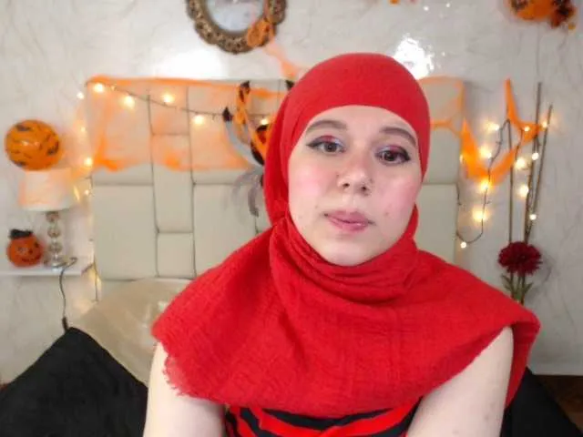 Live sex webcam photo for haddy18 #270270341