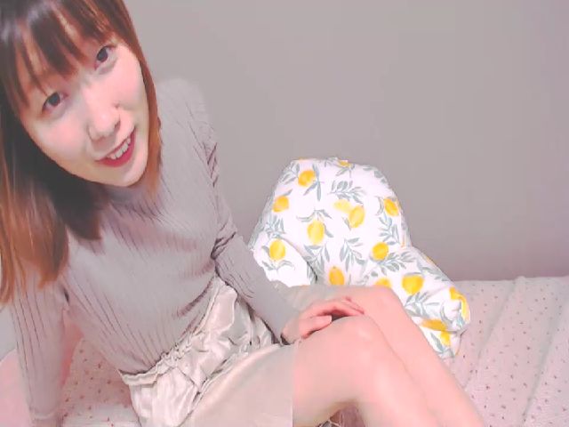 Live sex webcam photo for Miyak0 #270154778