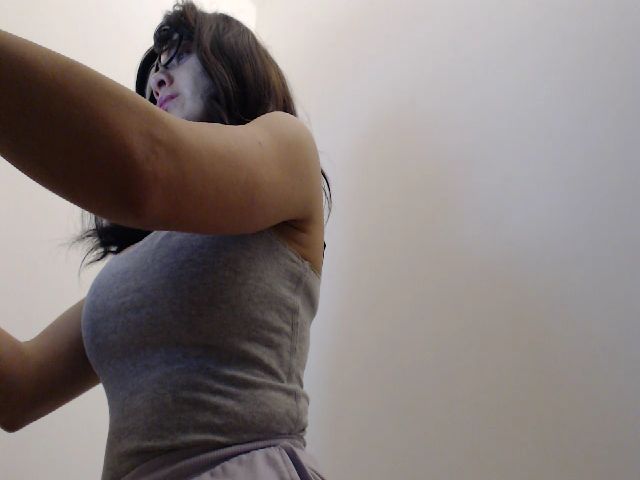 Live sex webcam photo for Grace_Emily #270137444