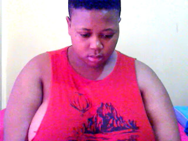 Live sex webcam photo for Longlove2 #270157432