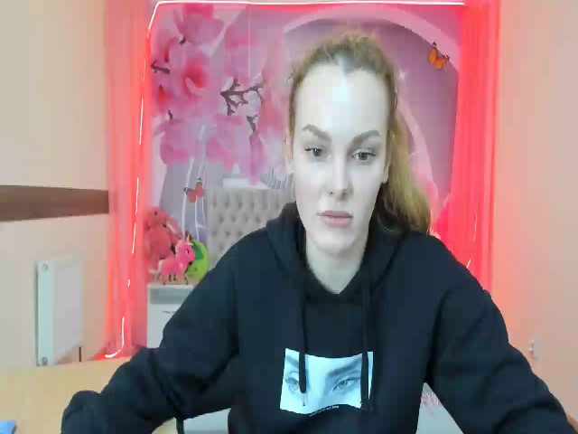 Live sex webcam photo for Dg_coher #270297567