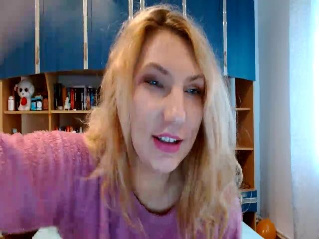 Live sex webcam photo for ClumzyNimpho #270162791