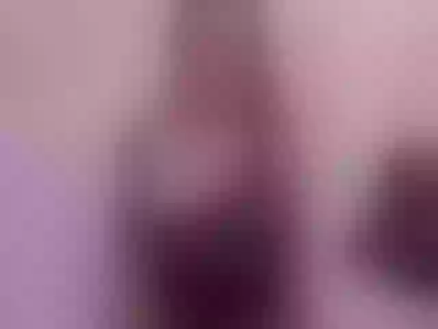 Live sex webcam photo for AdrianaGomez #270164902