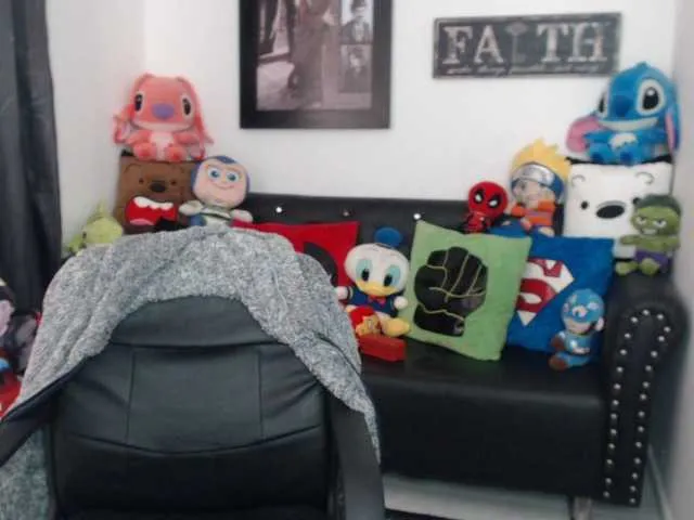 Live sex webcam photo for valentonisima #270105780