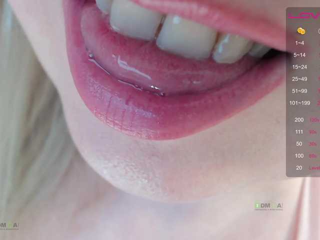 Live sex webcam photo for jeanne-2017 #270422012