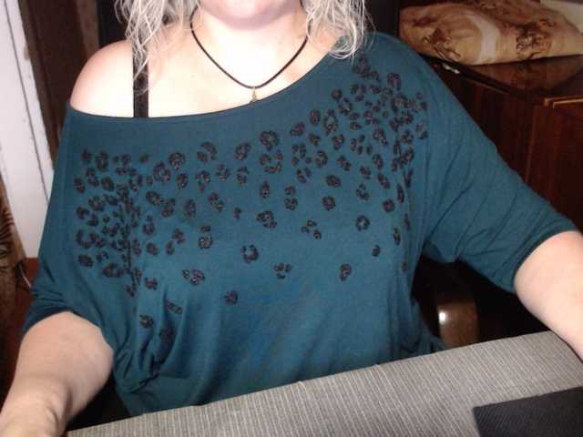 Live sex webcam photo for Alisa1917 #270422825