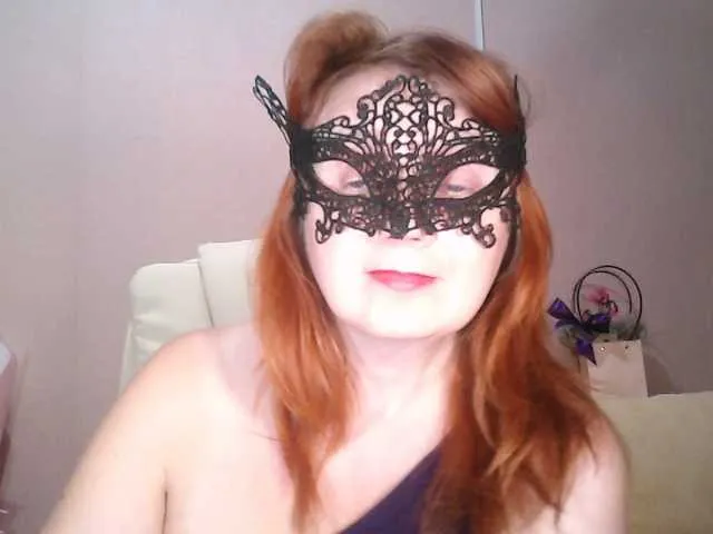 Live sex webcam photo for leeloofire #270421969