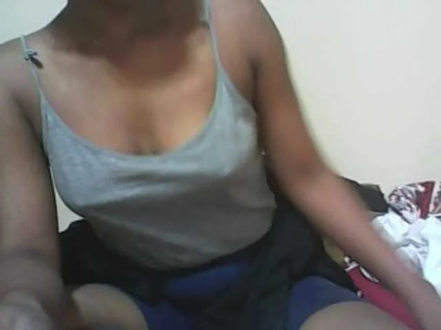 Live sex webcam photo for Noums #270421836