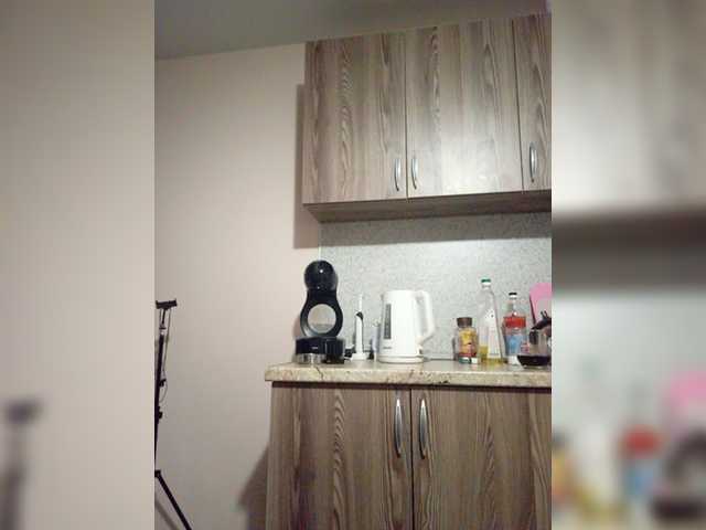 Live sex webcam photo for Sweet-Kate333 #287999935