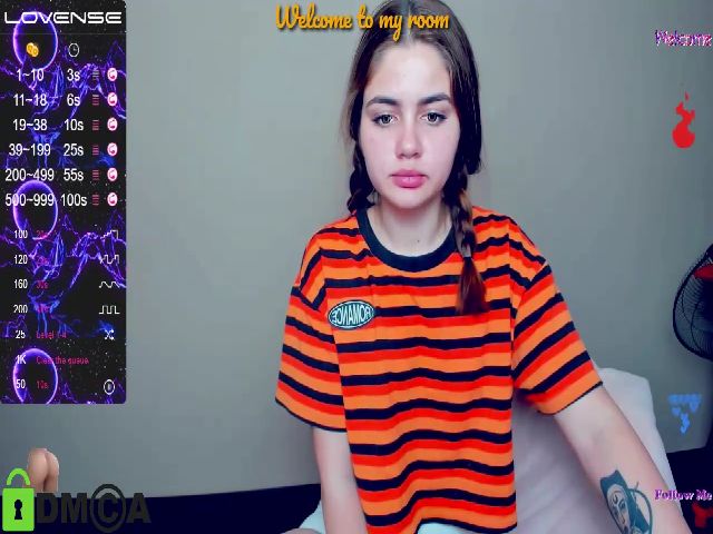 Live sex webcam photo for Miss_Kailani #270413806