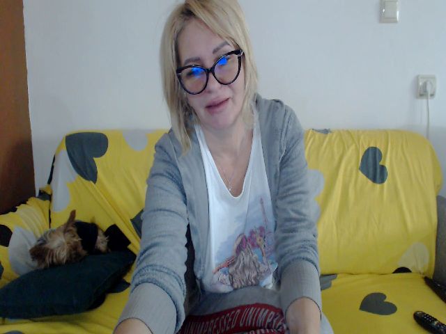 Live sex webcam photo for Stephycute #270376827