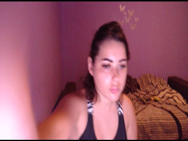 Live sex webcam photo for LoveJulliette #270497786