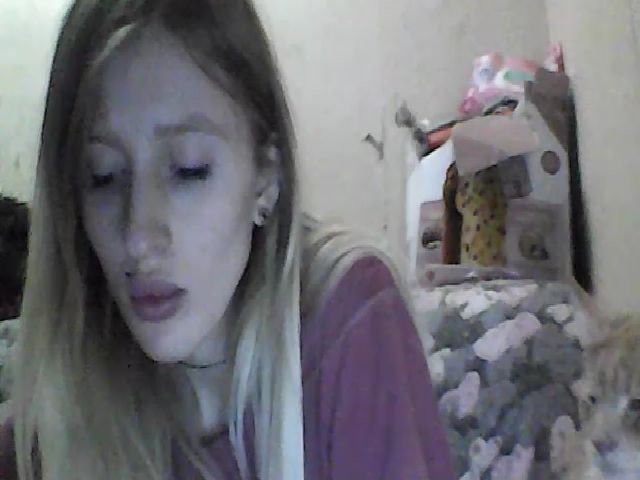 Live sex webcam photo for GuiltyKitty #270446182