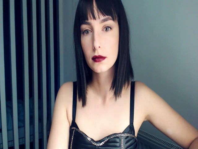 Live sex webcam photo for Miss_v22 #270530197