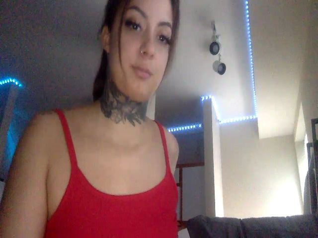 Live sex webcam photo for IllusionBby #270510748