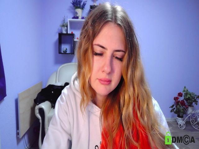 Live sex webcam photo for PrincesSnake #270371085