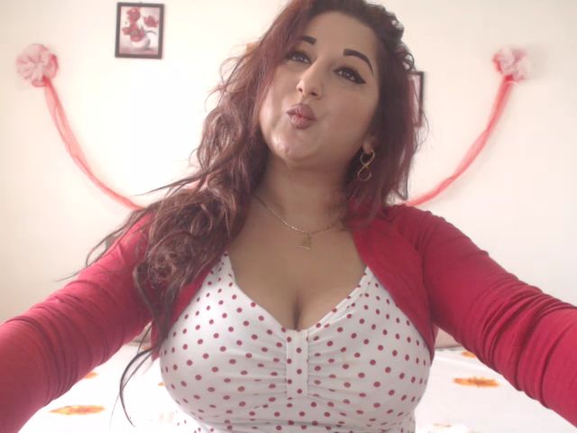 Live sex webcam photo for KinkyMyax #270376483