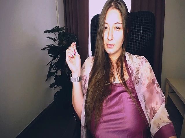 Live sex webcam photo for FragileAngel_ #270414829