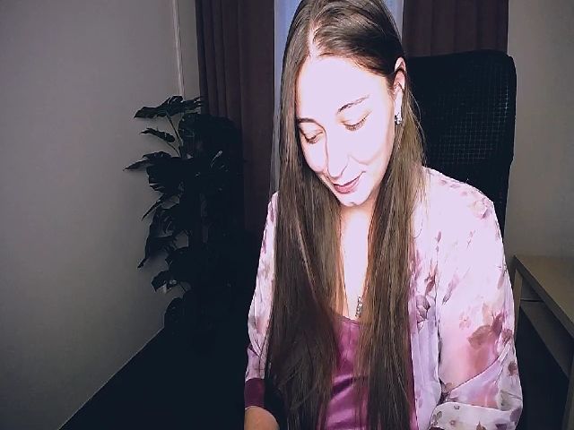 Live sex webcam photo for FragileAngel_ #270445431