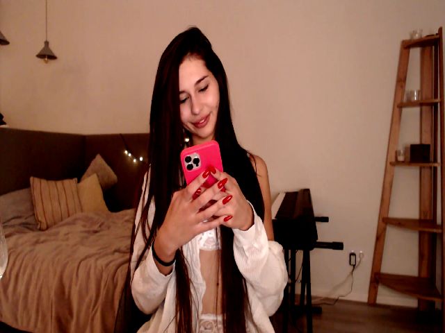 Live sex webcam photo for LeValeriya #270501725