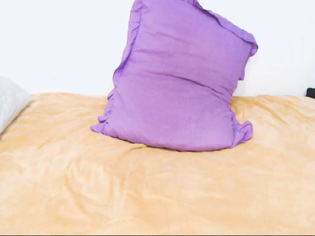 Live sex webcam photo for Ebonyindian07 #270466583