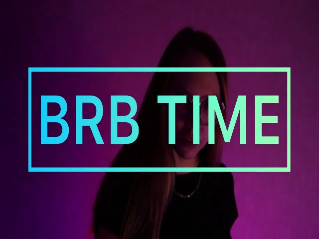 Live sex webcam photo for LisaMellow #270427492